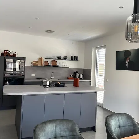 Apartamento Nostalgic In Der Naehe Von Sinsheim Apartmenthaus Traudl *