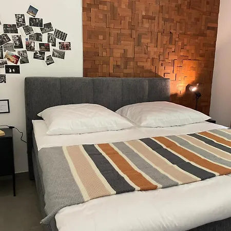 Nostalgic In Der Naehe Von Sinsheim Apartmenthaus Traudl * Zuzenhausen